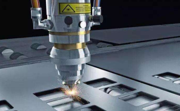 鋁電解質(zhì)沖槽機(jī).png 鋁電解質(zhì)沖槽機(jī).png