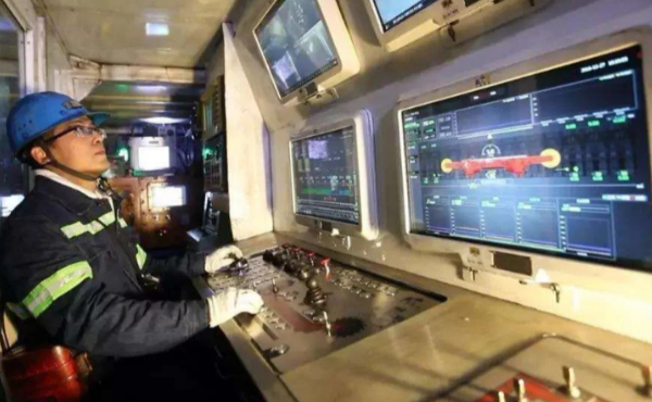 船舶在線能源監(jiān)控機.png 船舶在線能源監(jiān)控機.png