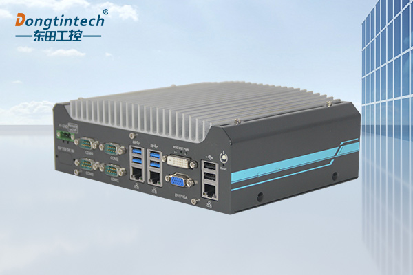 無風(fēng)扇嵌入式工控機(jī).jpg 無風(fēng)扇嵌入式工控機(jī).jpg