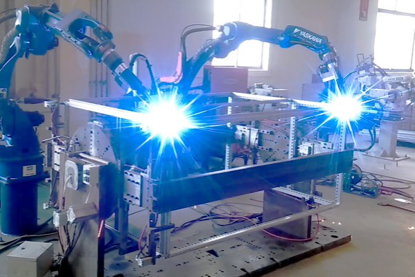 焊接機器人.png 焊接機器人.png