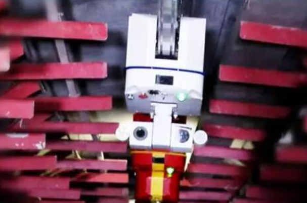 隧道機(jī)器人.png 隧道機(jī)器人.png