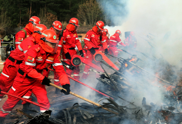 消防救援.png 消防救援.png