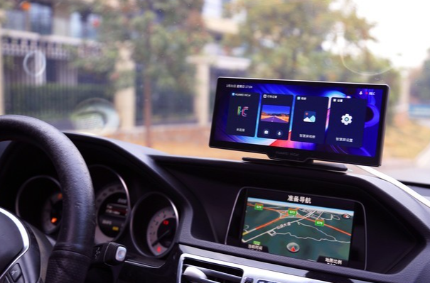 車載場景.png 車載場景.png