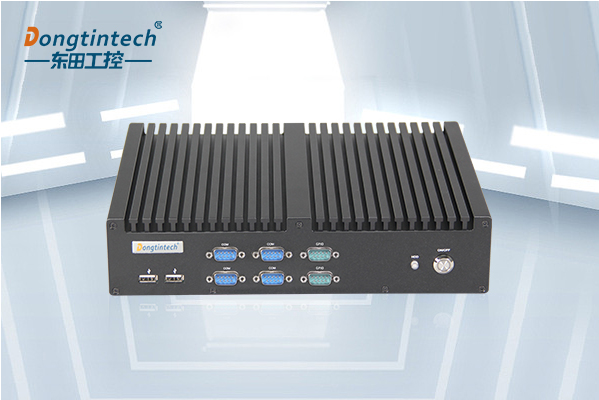 東田嵌入式無風扇工控機.png 東田嵌入式無風扇工控機.png