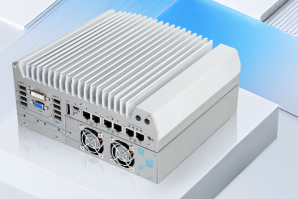 東田嵌入式無風扇工控機.png 東田嵌入式無風扇工控機.png