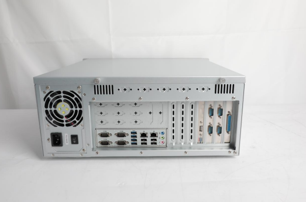 東田國產(chǎn)化4U工控機(jī).png 東田國產(chǎn)化4U工控機(jī).png