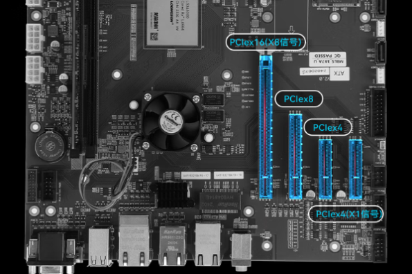 東田國(guó)產(chǎn)化龍芯工控機(jī)主板擴(kuò)展槽.png 東田國(guó)產(chǎn)化龍芯工控機(jī)主板擴(kuò)展槽.png