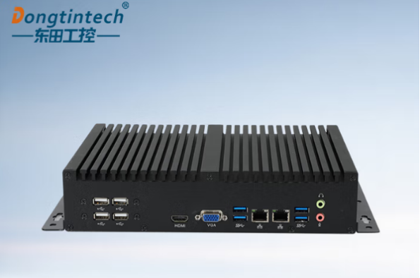 東田嵌入式飛騰工控機(jī).png