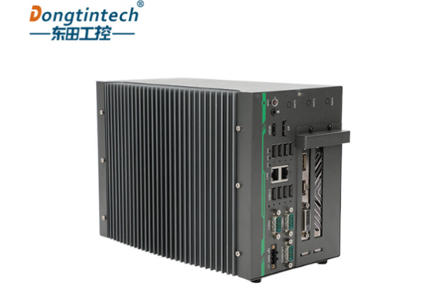 東田嵌入式工控電腦.png